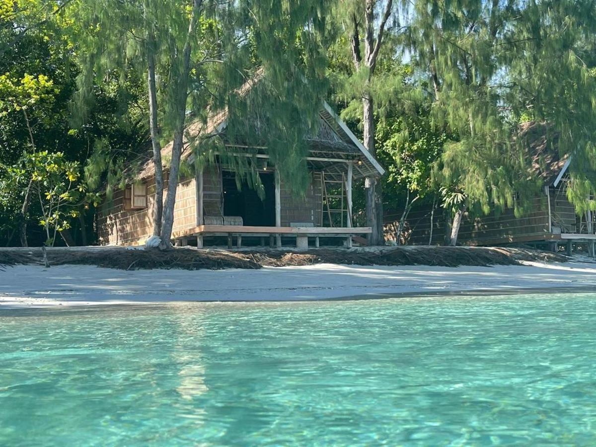 Wai Resort - Raja Ampat Pulau Birie ภายนอก รูปภาพ