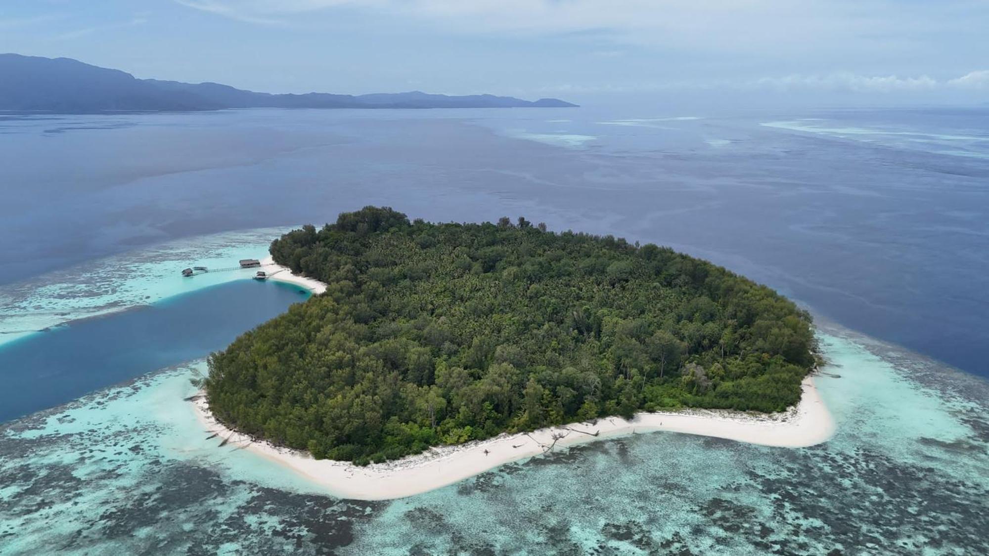 Wai Resort - Raja Ampat Pulau Birie ภายนอก รูปภาพ
