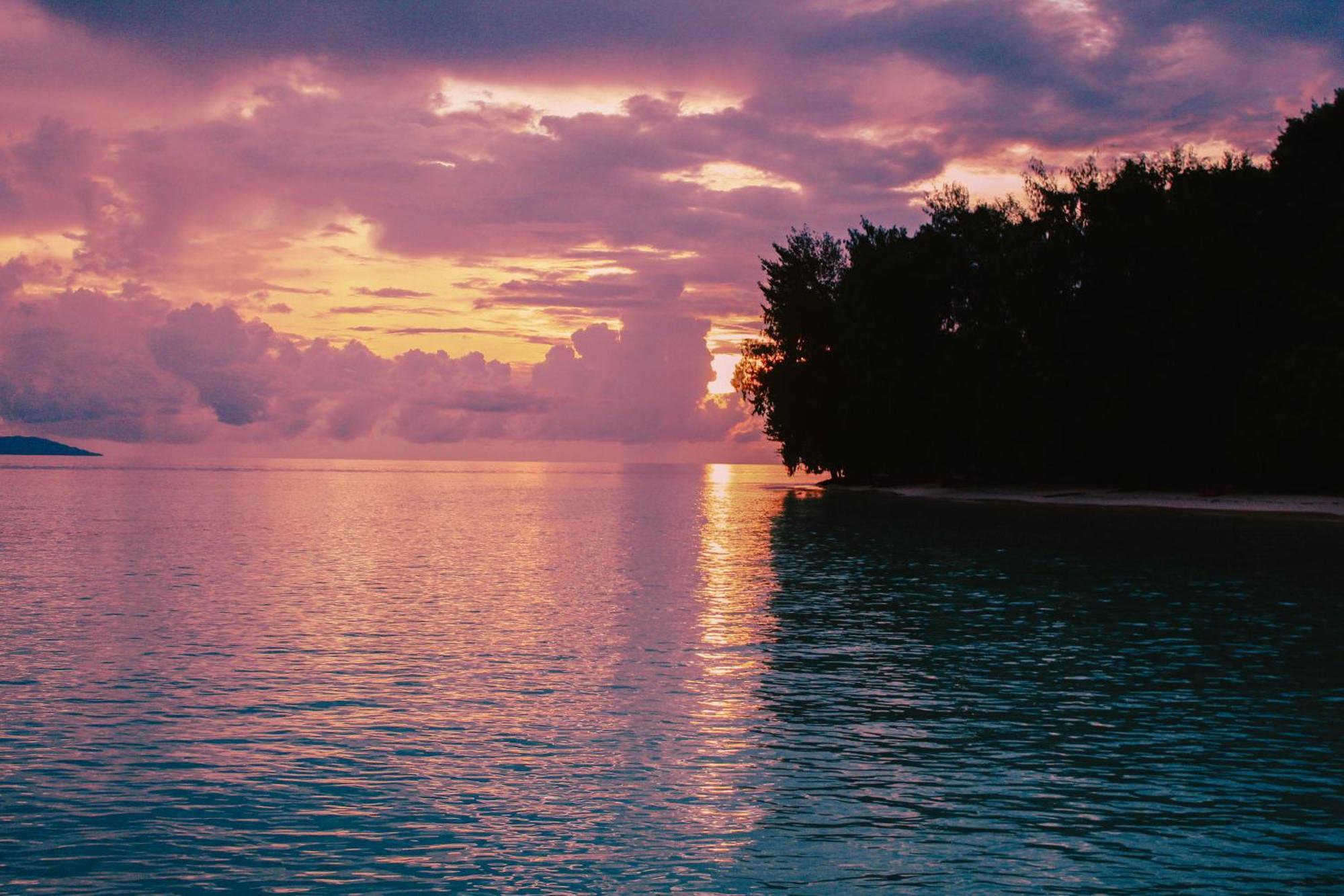 Wai Resort - Raja Ampat Pulau Birie ภายนอก รูปภาพ