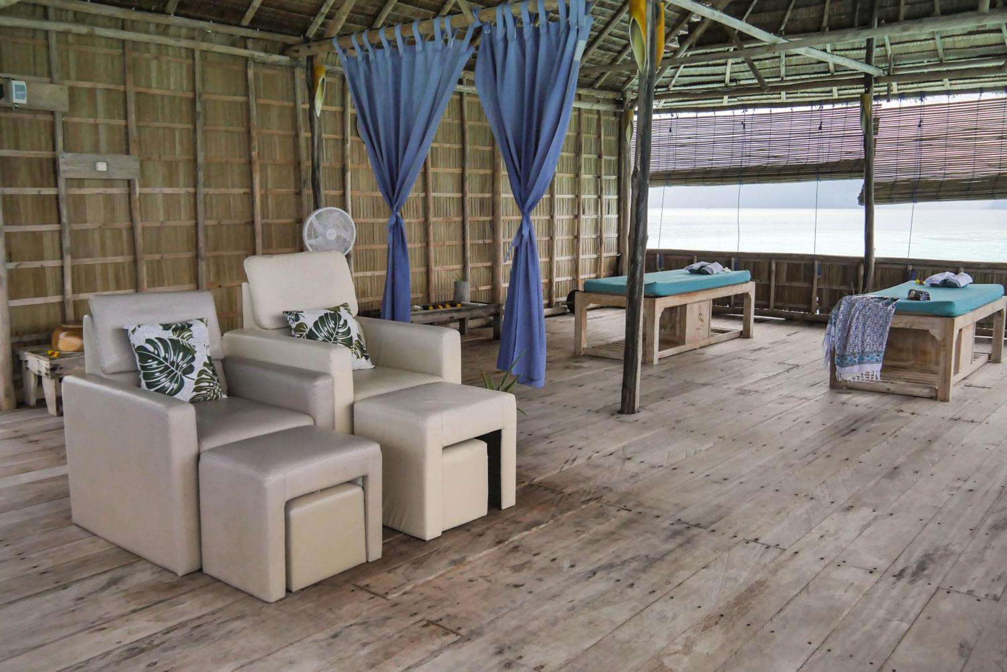 Wai Resort - Raja Ampat Pulau Birie ภายนอก รูปภาพ