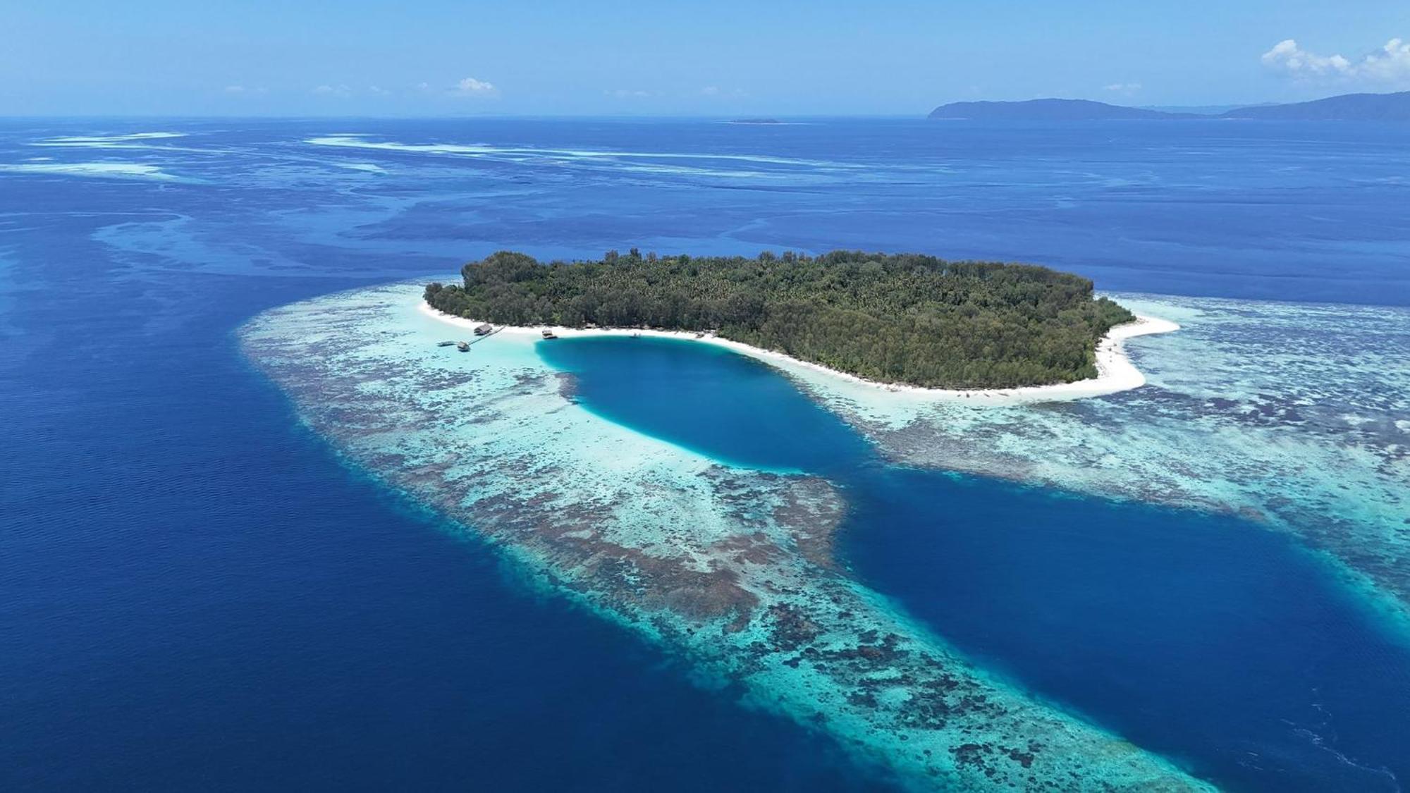 Wai Resort - Raja Ampat Pulau Birie ภายนอก รูปภาพ